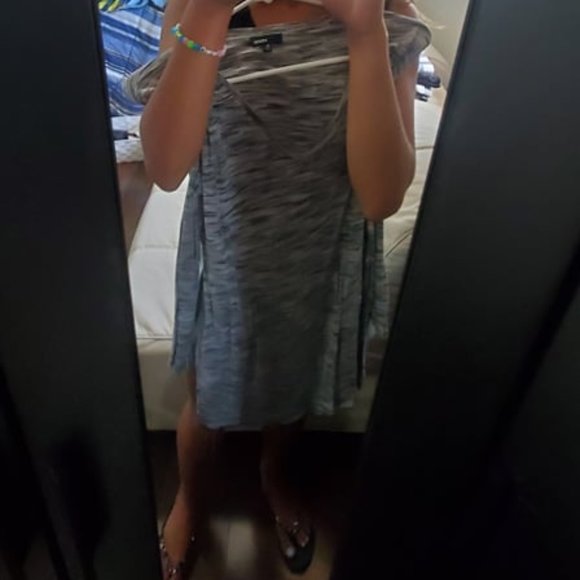 Long sleeve slit top - Picture 6 of 6